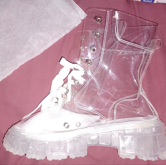 Clear Peek Thru Boots - Picture 5 of 6